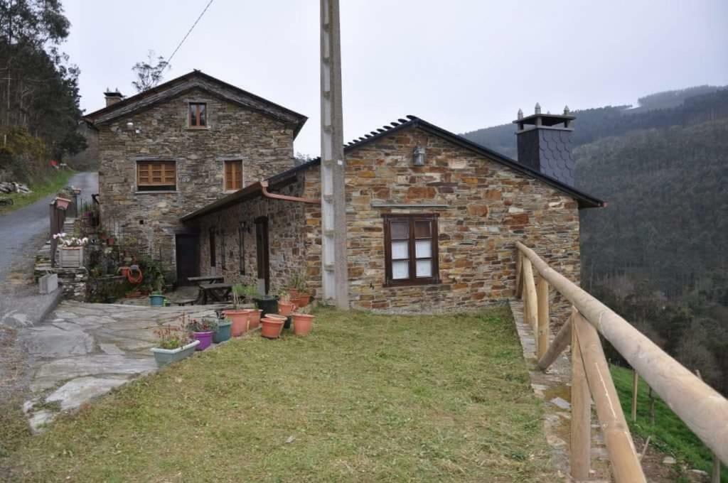 San Tirso de AbresApartamento El Acebo公寓 外观 照片